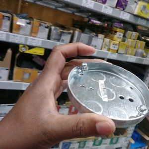 Meet your Posher, Selena